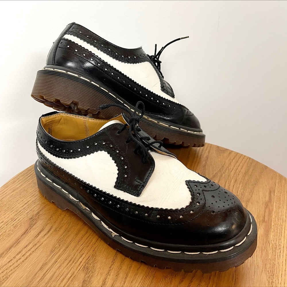 Dr. Martens vintage Made in England Bex Brogue oxfords UK 4/ US women’s 6